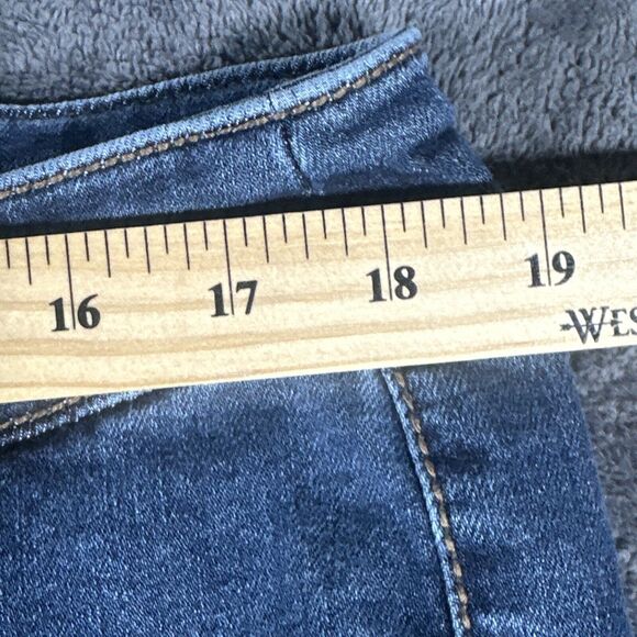 Classic Blue Flared Women's Jeans - Picture 5 of 16